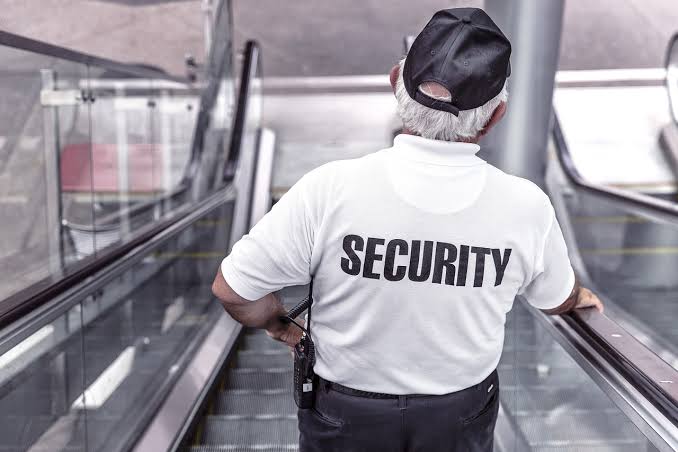 Firma für Objektschutz in Berlin zum Schutz von Gewerbe und Eigentum